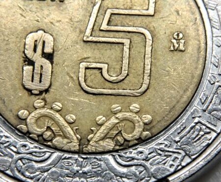 Will the Mexican peso turn to bitcoin technology or precious metals?