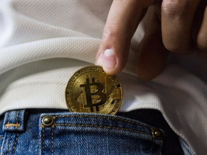 Bitcoin Edges Back Above $60,000